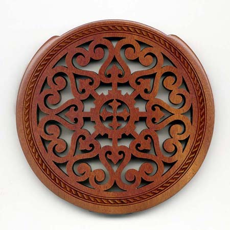 09 mahogany with classic rosette